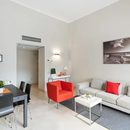 Hébergement de vacances Classy In With Garden *