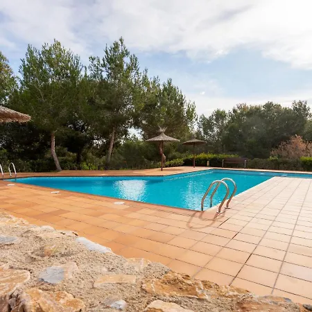 Classy In With Garden Orihuela